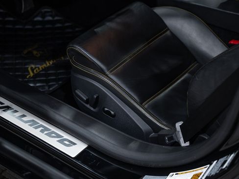 Used 2011 Lamborghini Gallardo LP 560-4 AWD/4WD image 24