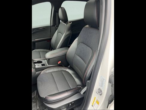 Used 2024 Ford Escape ST-Line Select w/ Tech Pack #2 AWD/4WD image 23