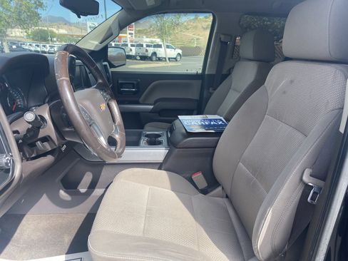 Used 2018 Chevrolet Silverado 1500 LT w/ All Star Edition AWD/4WD image 9