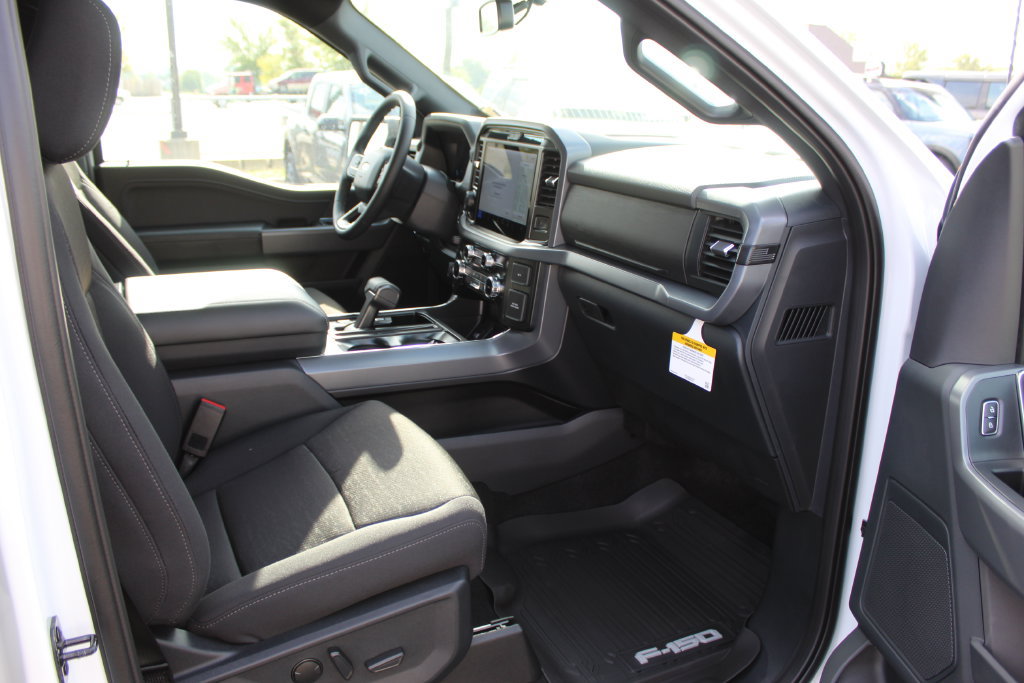 New 2026 Ford F150 XLT w/ Equipment Group 302A MID AWD/4WD image 12