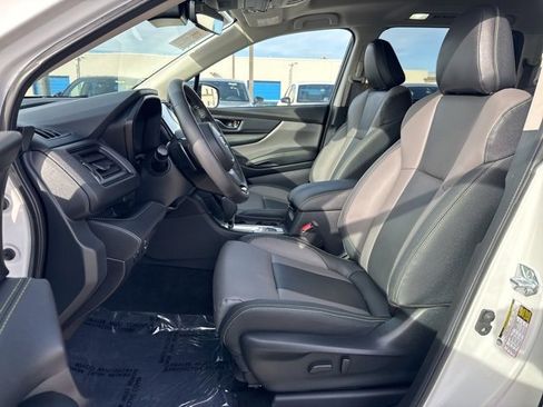 Used 2024 Subaru Ascent Onyx Edition image 12