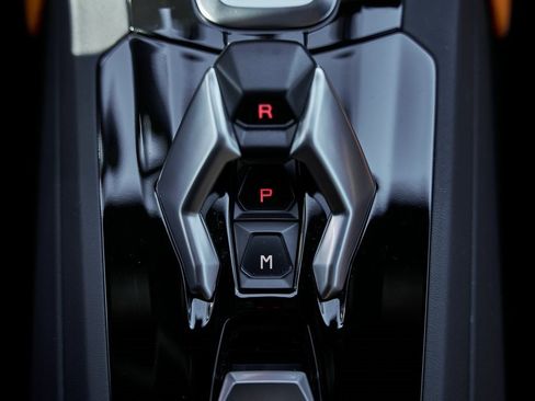 Used 2020 Lamborghini Huracan EVO image 57