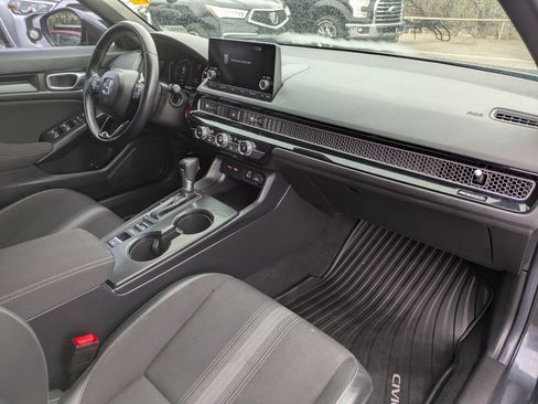Used 2024 Honda Civic Sport image 27