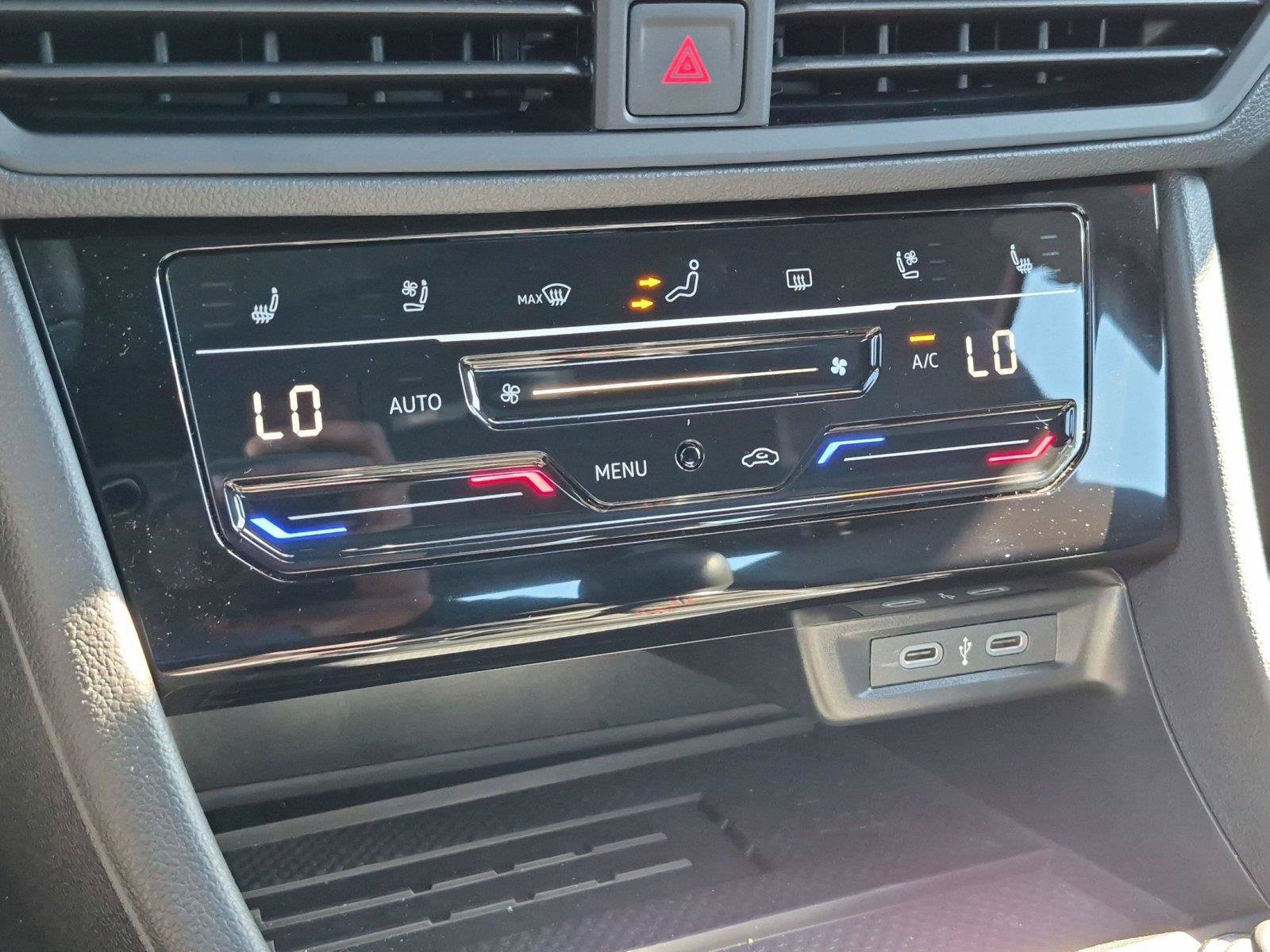 Certified 2025 Volkswagen Jetta GLI Autobahn FWD image 9