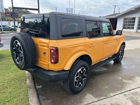 Used 2022 Ford Bronco Outer Banks image 11