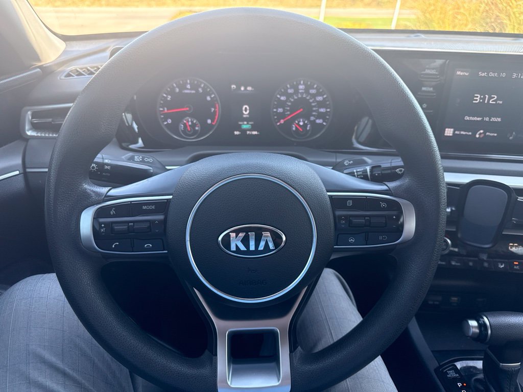 Used 2021 Kia K5 LXS FWD image 11