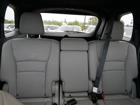Used 2023 Honda Passport EX-L image 13