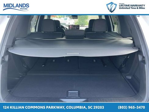 New 2026 Honda Pilot Sport image 9