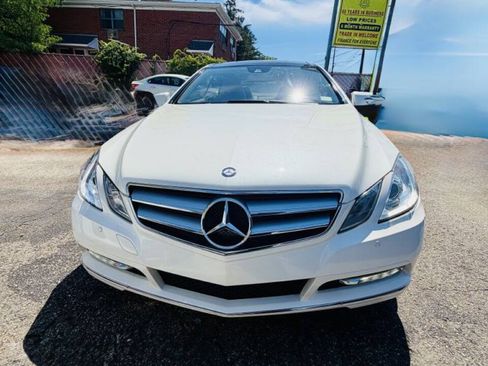 Used 2013 Mercedes-Benz E 350 4MATIC Coupe image 5