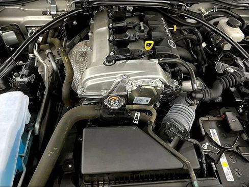 Used 2023 MAZDA MX-5 Miata Grand Touring image 12