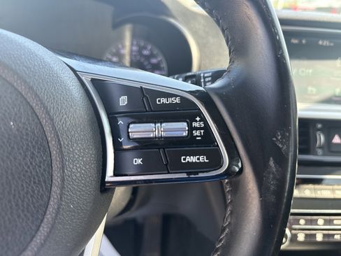 Used 2019 Kia Optima S w/ S Panoramic Sunroof Package image 18