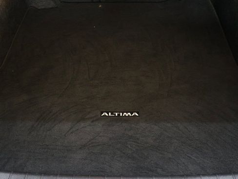 Used 2023 Nissan Altima 2.5 SV FWD image 14