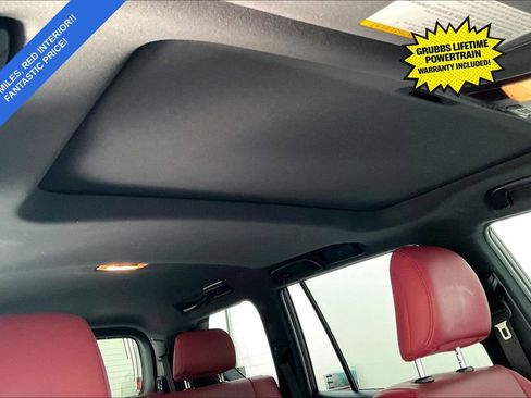 Used 2022 Lexus GX 460 Premium w/ Accessory Package image 23