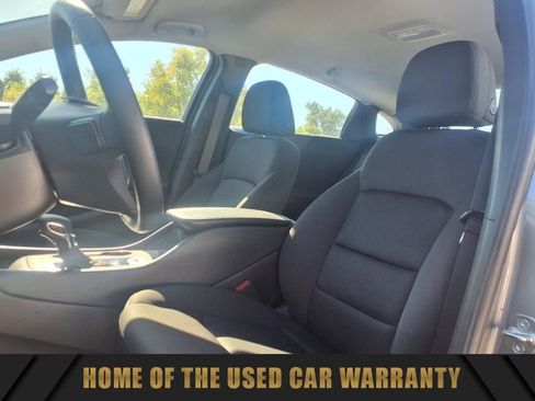 Used 2024 Chevrolet Malibu RS image 15