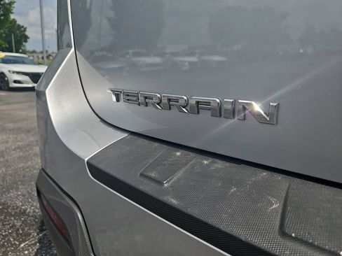Used 2014 GMC Terrain SLE FWD image 11