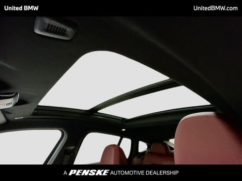 Used 2025 BMW X4 xDrive30i image 12