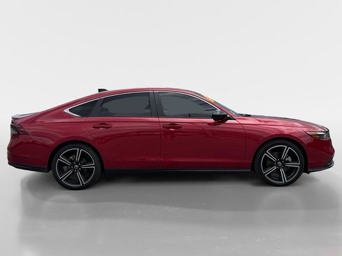 Used 2025 Honda Accord Sport image 6