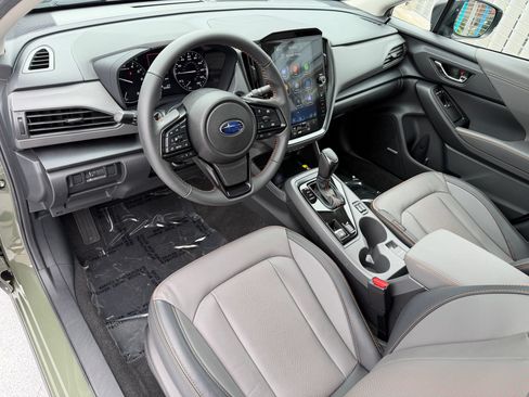 Used 2024 Subaru Crosstrek 2.5i Limited w/ Popular Package #3A AWD/4WD image 4