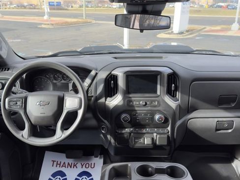 Used 2022 Chevrolet Silverado 1500 Custom Trail Boss image 16