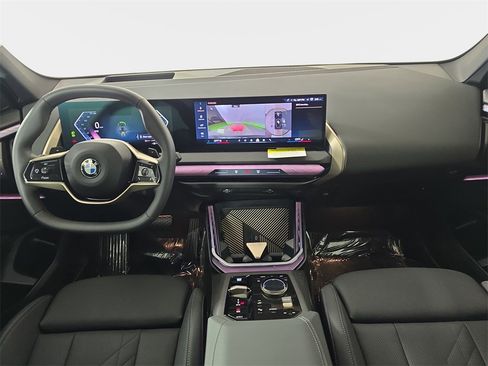 Used 2025 BMW X3 xDrive30i w/ Premium Package image 15