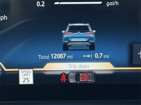 Certified 2025 BMW X3 xDrive30i w/ Convenience Package image 27