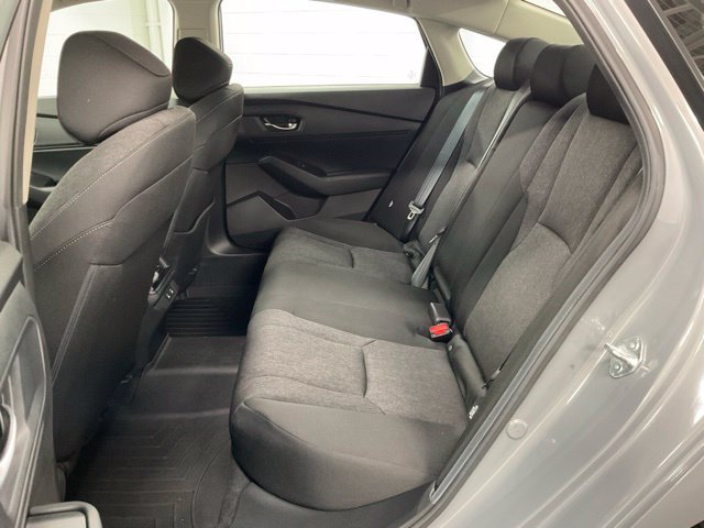 Used 2025 Honda Accord SE image 11