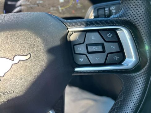 Used 2025 Ford Mustang GT Premium image 14