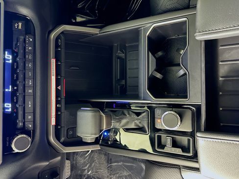 Used 2025 Toyota Tundra Limited w/ Nightshade Package image 22