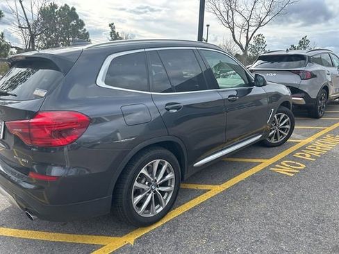 Used 2019 BMW X3 sDrive30i image 2