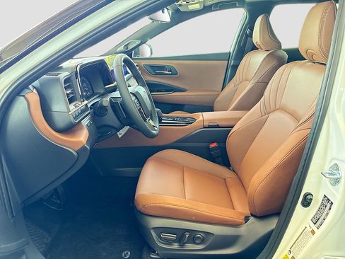 New 2026 Toyota Crown Signia AWD/4WD image 19