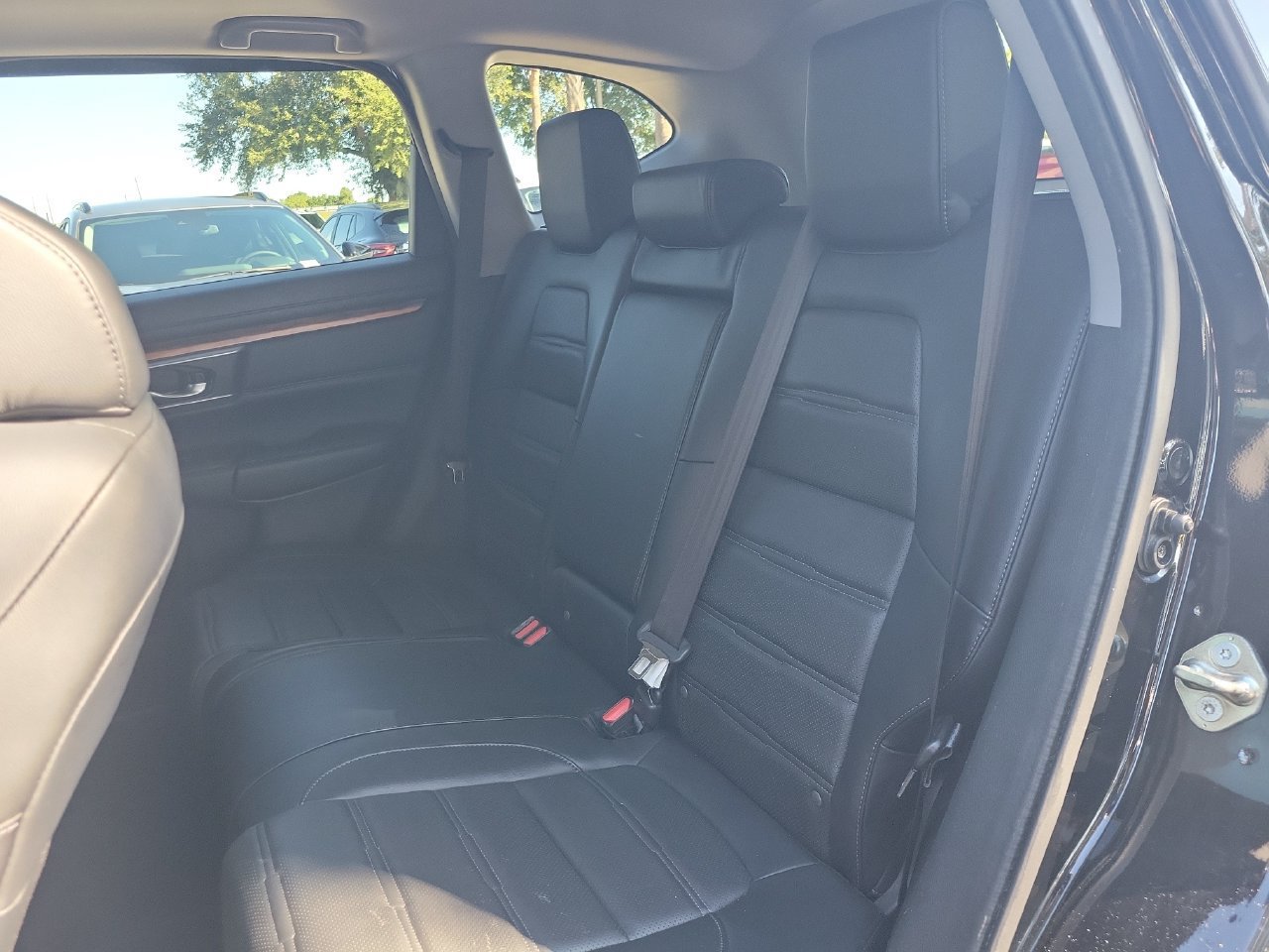 Used 2017 Honda CR-V Touring image 11
