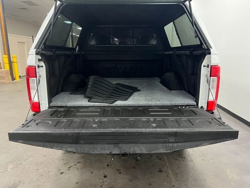 Used 2017 Ford F250 XL w/ Power Equipment Group image 24