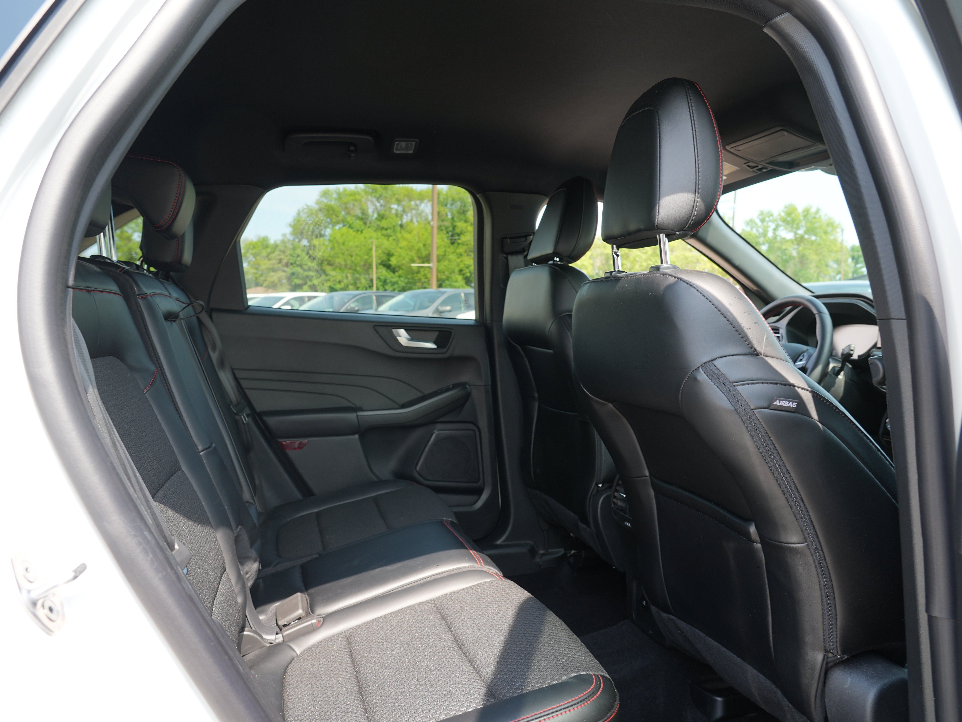 Used 2024 Ford Escape ST-Line w/ Tech Pack #1 AWD/4WD image 30
