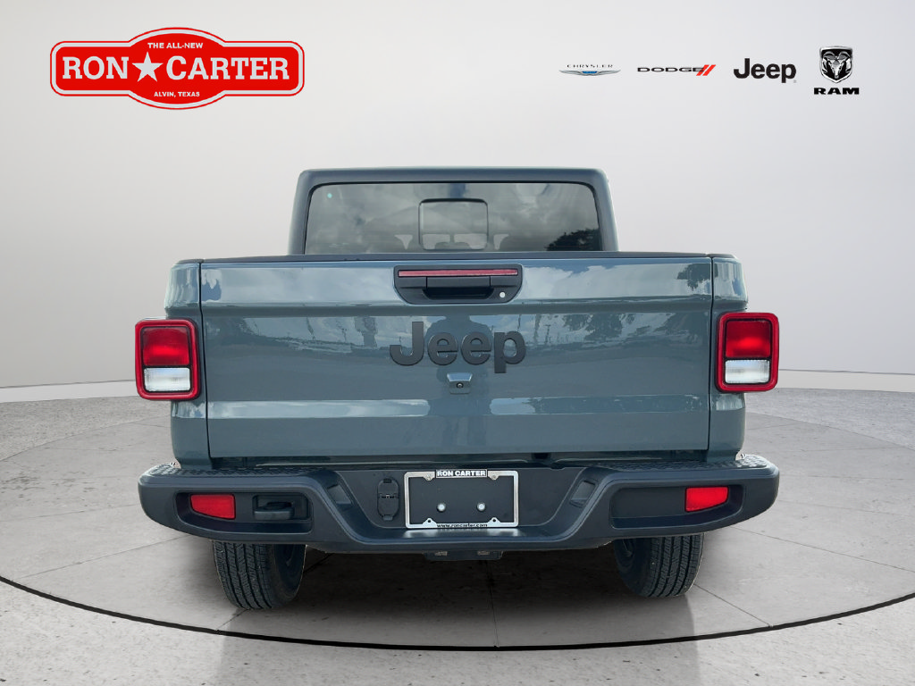 New 2026 Jeep Gladiator Sport AWD/4WD image 5
