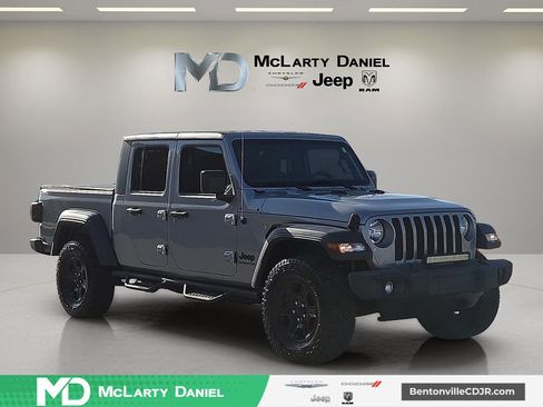 Used 2020 Jeep Gladiator Sport w/ Quick Order Package 24S image 1