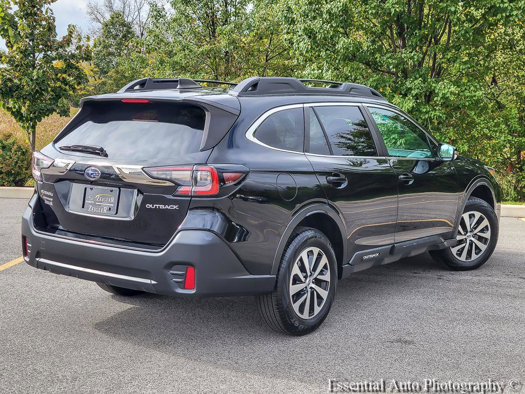 Used 2022 Subaru Outback Premium AWD/4WD image 7