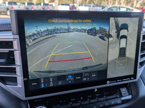 Used 2023 Toyota Tundra Platinum image 6