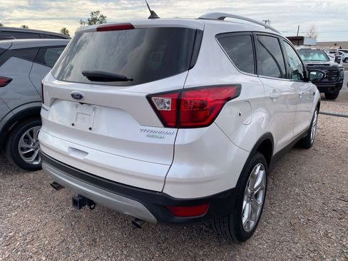 Used 2019 Ford Escape Titanium FWD image 4