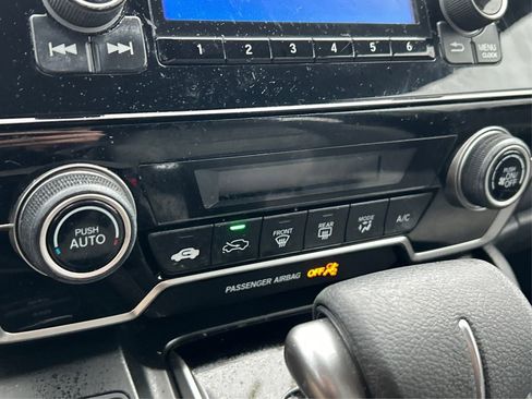 Used 2017 Honda CR-V LX image 28