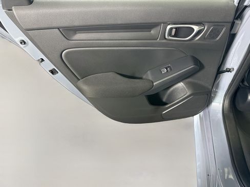 Used 2023 Honda Civic Sport image 26