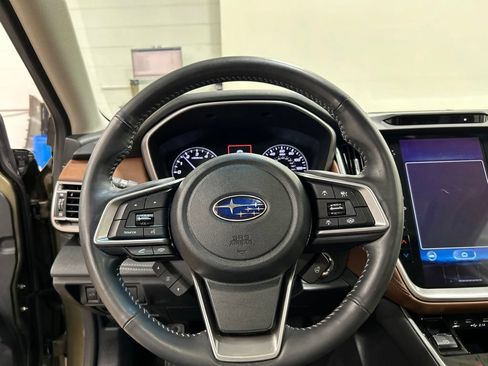 Used 2020 Subaru Outback Touring XT AWD/4WD image 17