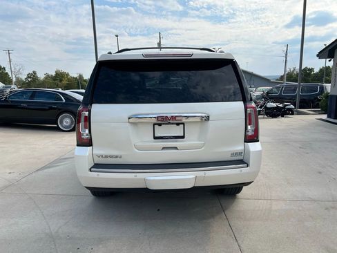 Used 2015 GMC Yukon Denali w/ Open Road Package image 8