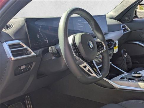 Used 2026 BMW 330i Sedan w/ M Sport Package image 9