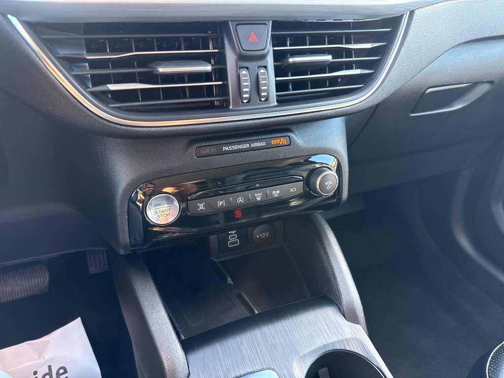 Certified 2024 Ford Escape Platinum AWD/4WD image 31