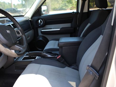 Used 2007 Dodge Nitro SLT image 14