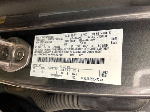 Used 2024 Ford Escape Active w/ Tech Pack #1 FWD image 39