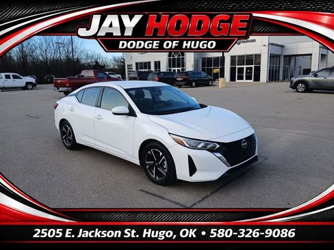 Used 2024 Nissan Sentra SV image 1