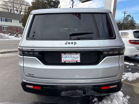 New 2026 Jeep Grand Wagoneer 4x4 4WD image 4