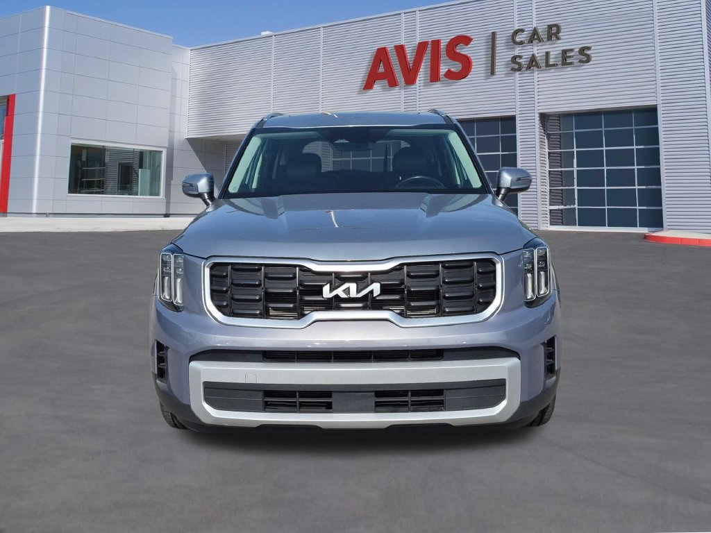 Used 2025 Kia Telluride S FWD image 2