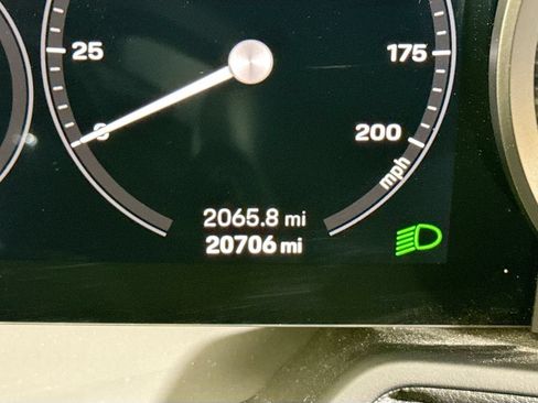 Certified 2022 Porsche 911 Carrera RWD image 28